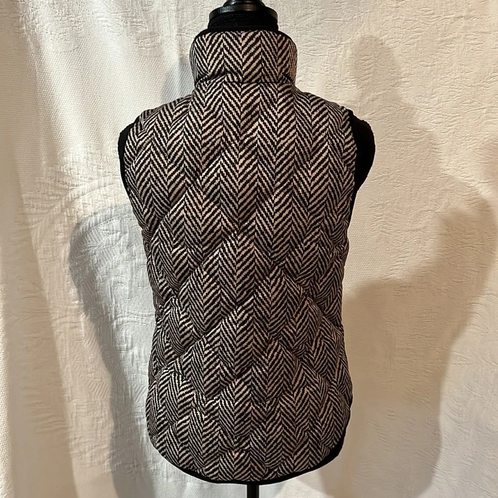 J Crew puffer vest, size extra‎ small